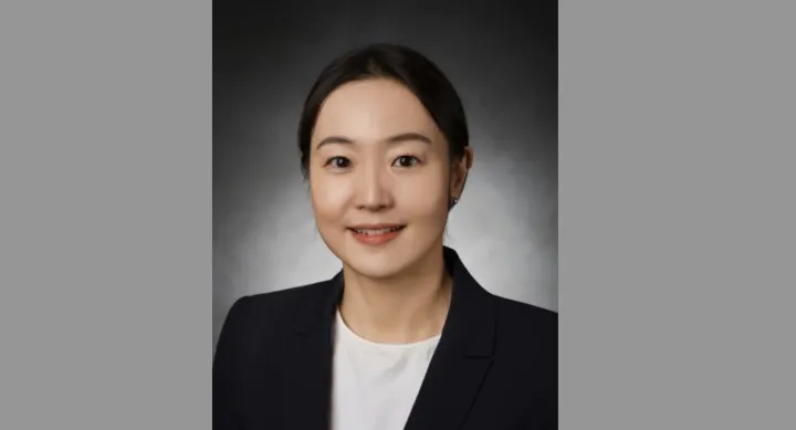 Image of Hee Jeung Oh Image of Hee Jeung Oh